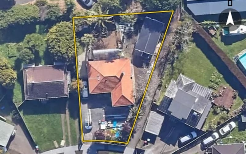 10 Hull Place