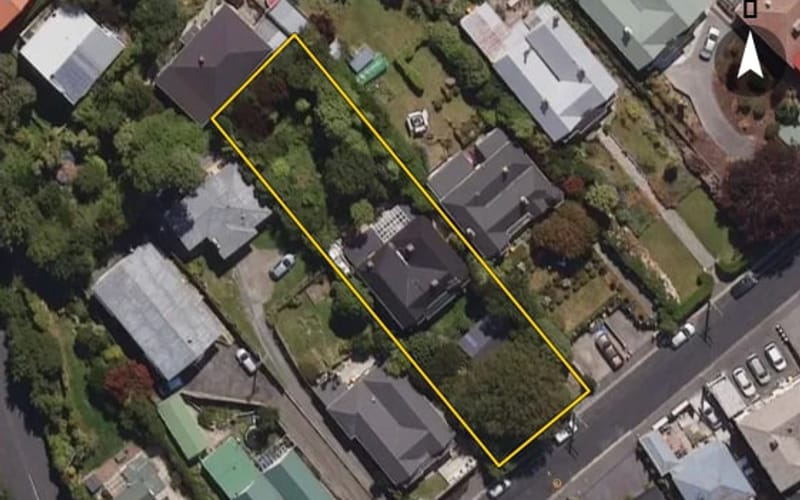 22 Neidpath Road