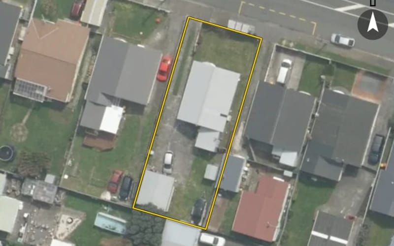 10 Caledonia Street