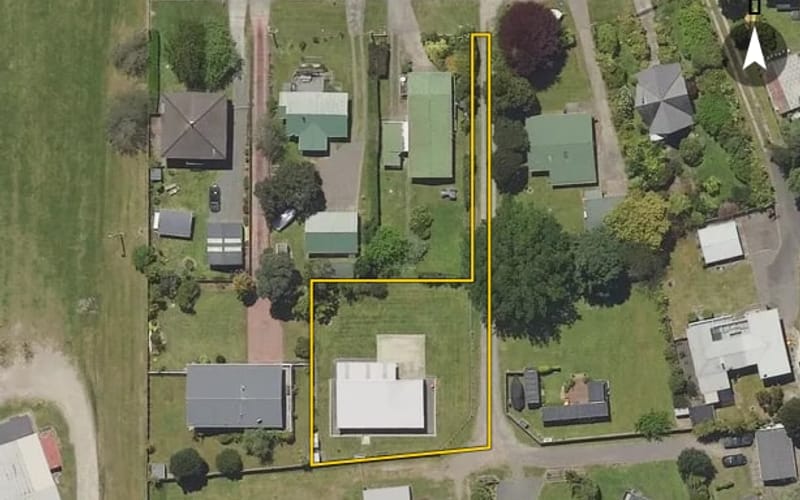 24 Aoturoa Avenue