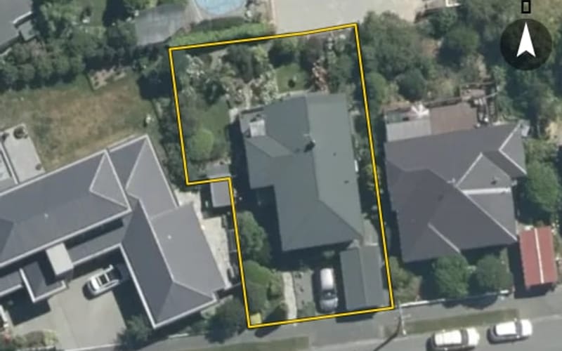 6 Benvenue Avenue