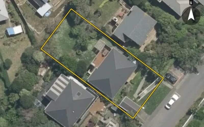 19 Bankot Crescent