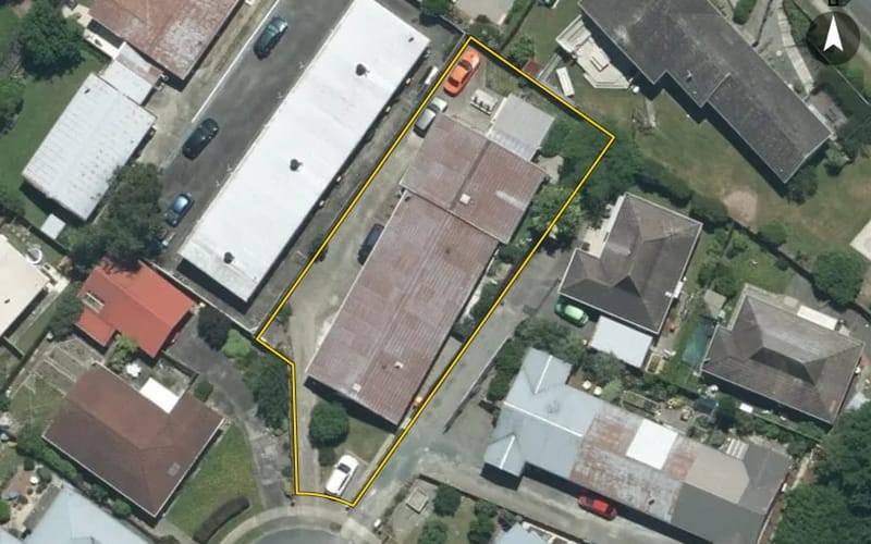 2/13 Cobham Crescent