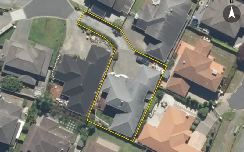 8 Deerfield Place