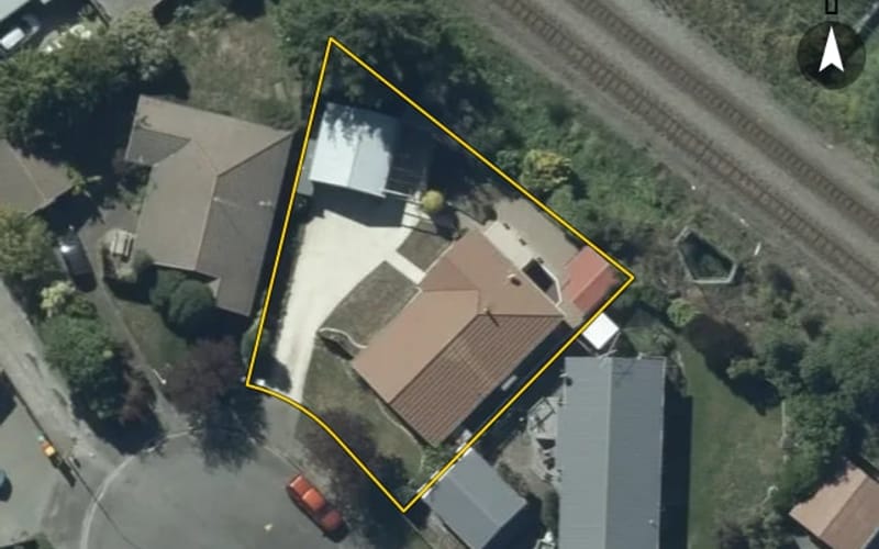 25 Warner Place