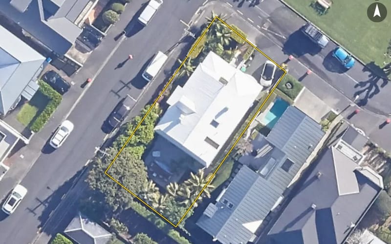 1 Selby Square