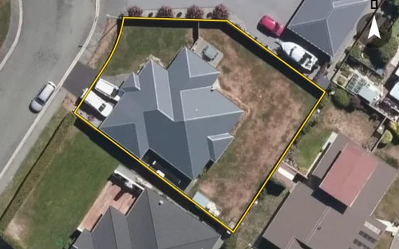 4 McMullan Place