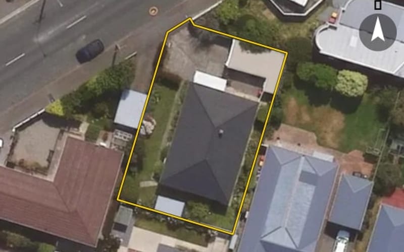 27 Kenmure Road