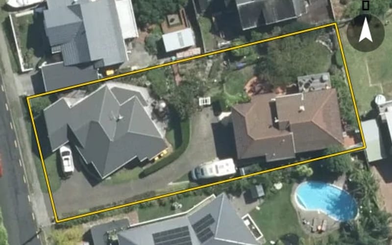 1/8 Lansdowne Street