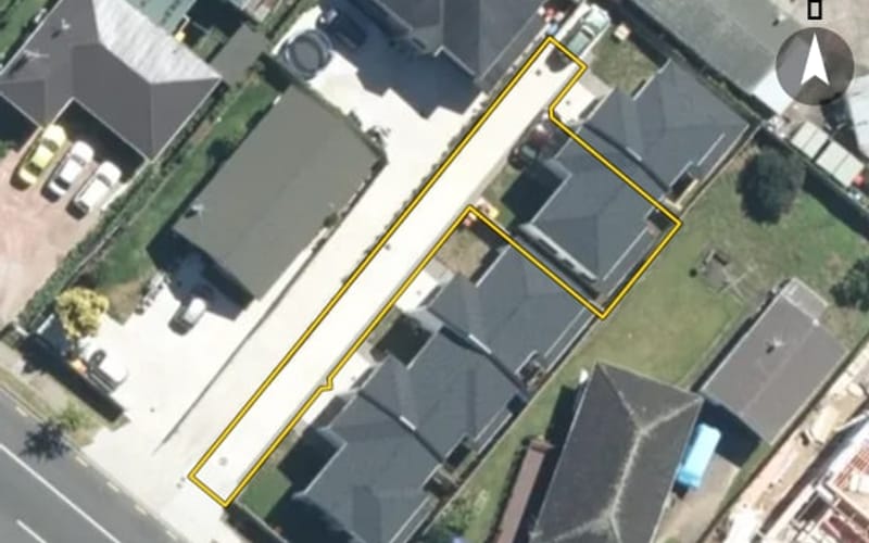 21D Swaffield Road