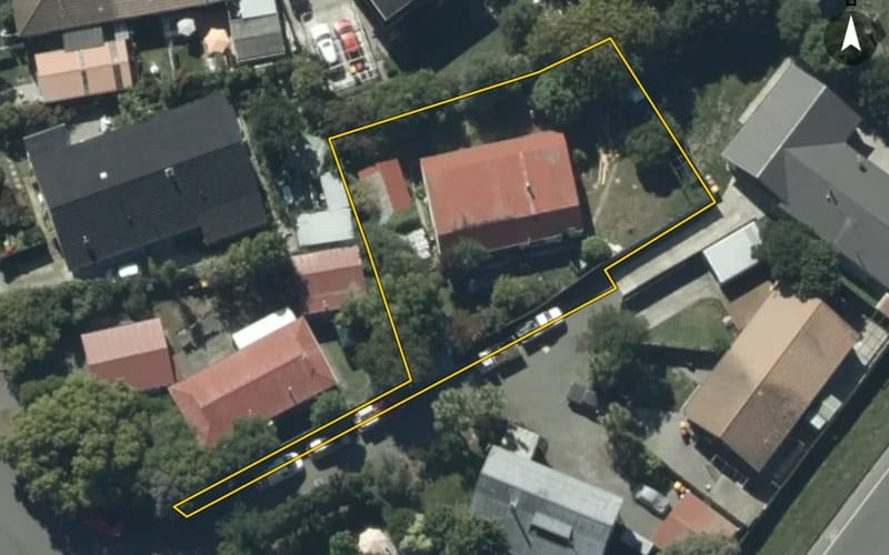 7 Hersham Place