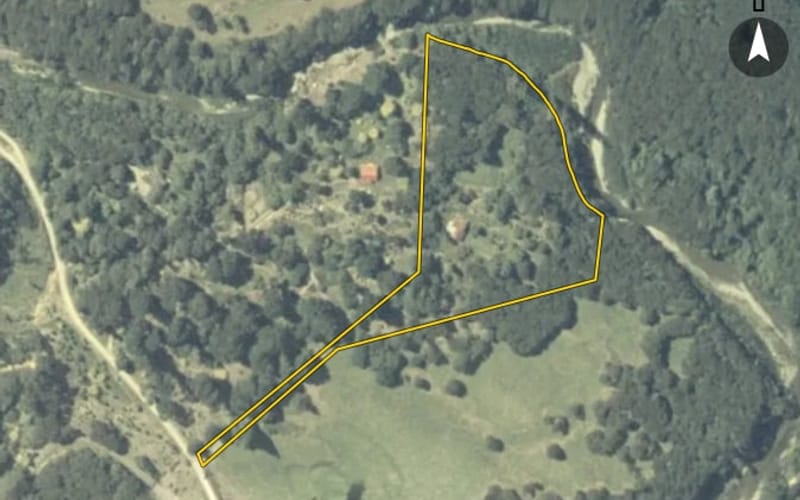 218 Breakneck Road