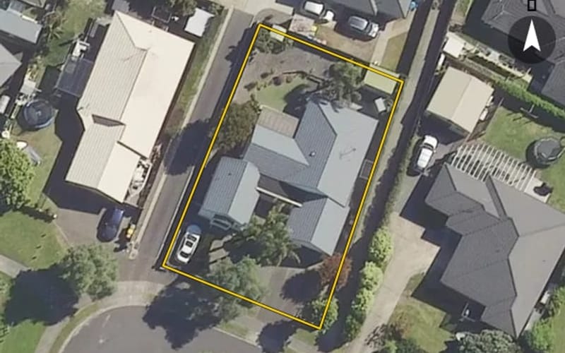 20 Thebes Grove