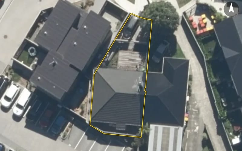 6 Johnston Grove