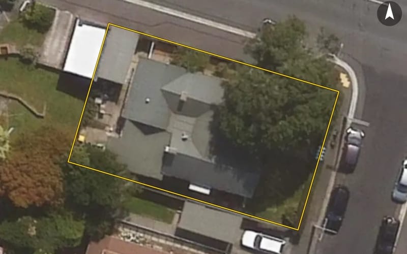 2 Bruce Street