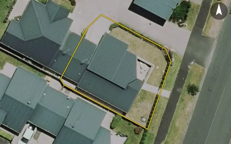 1/2 Lambert Court