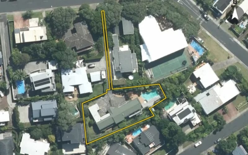 29 Castor Bay Road