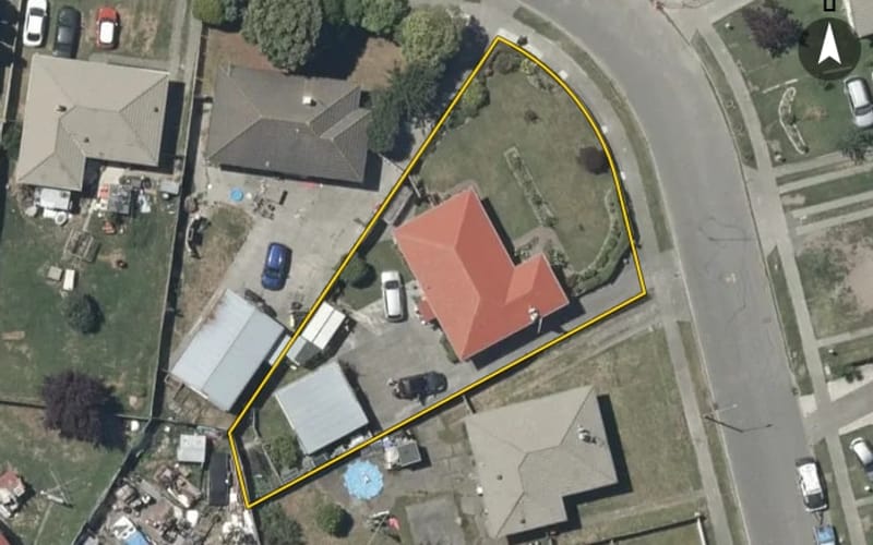 32 Cottrell Crescent