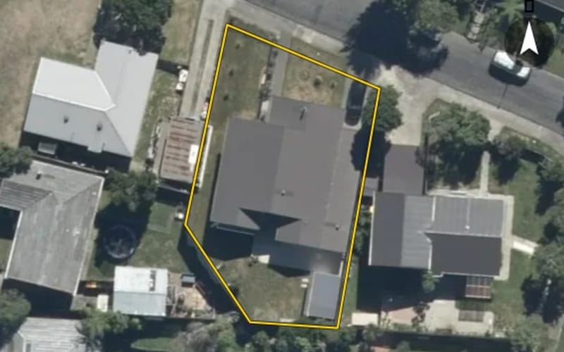2 Otira Grove
