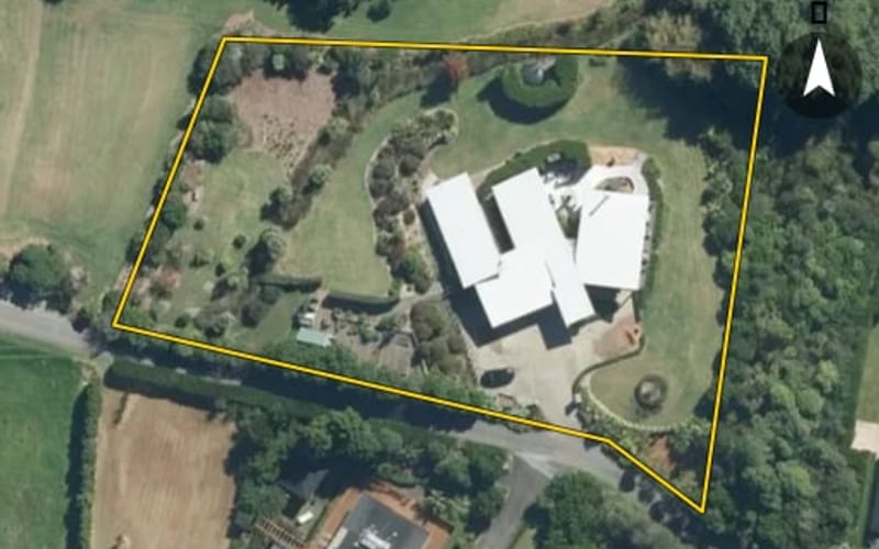 13C Tarata Court