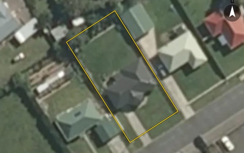 10 Clifton Street