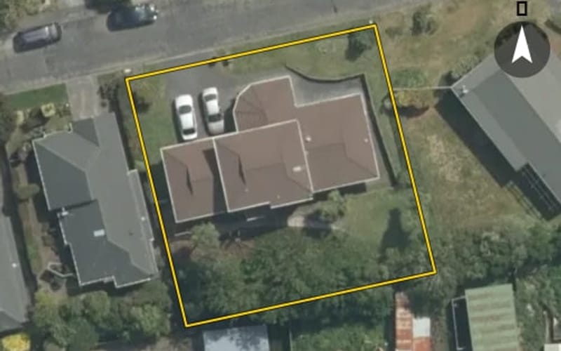 6 Peter Button Place