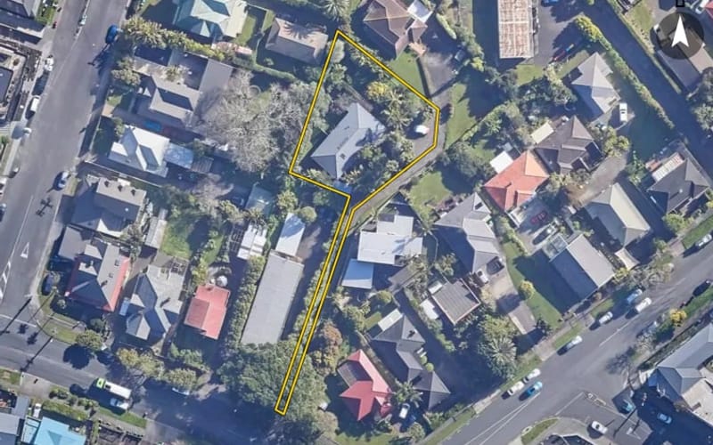 39 Western Springs Road