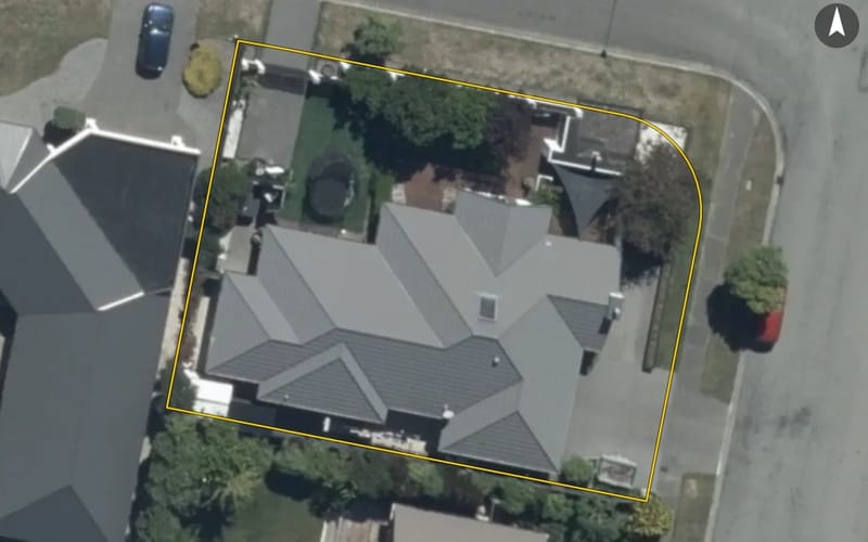 25 Anglesea Avenue