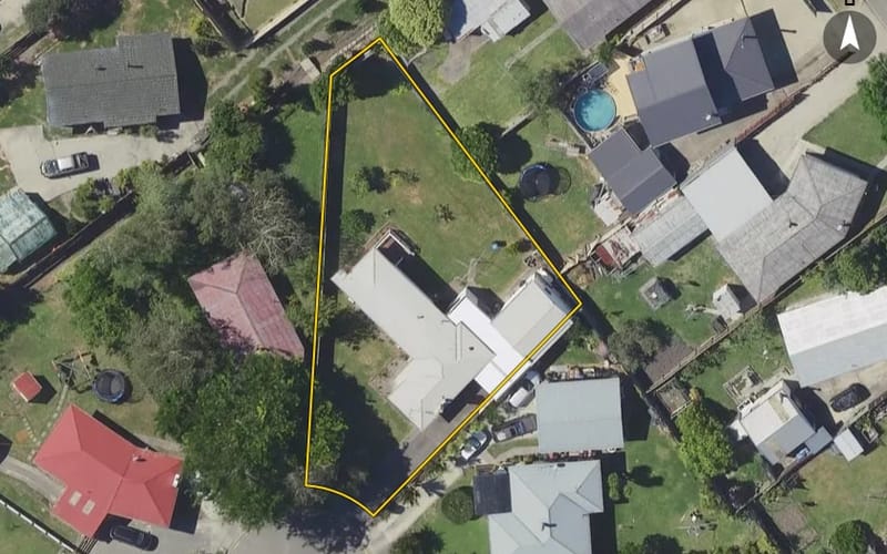 30 Daphne Place