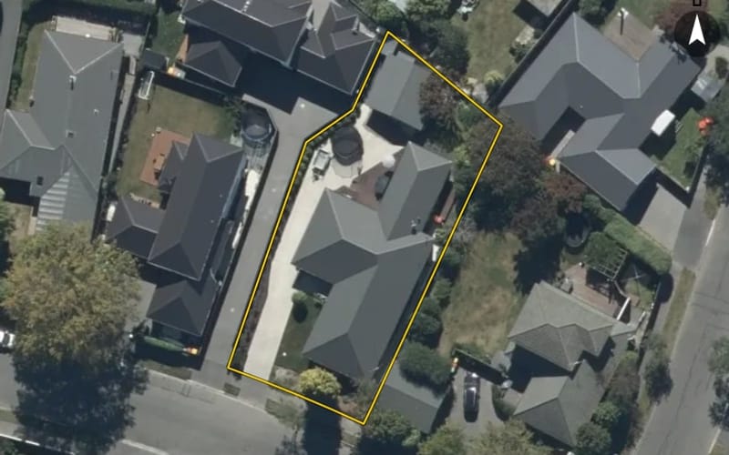 12 Hadlow Place