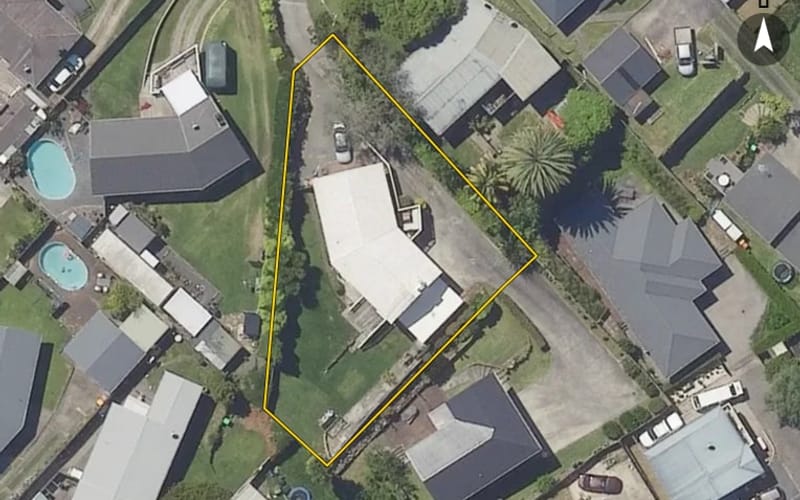 22A Oriana Crescent