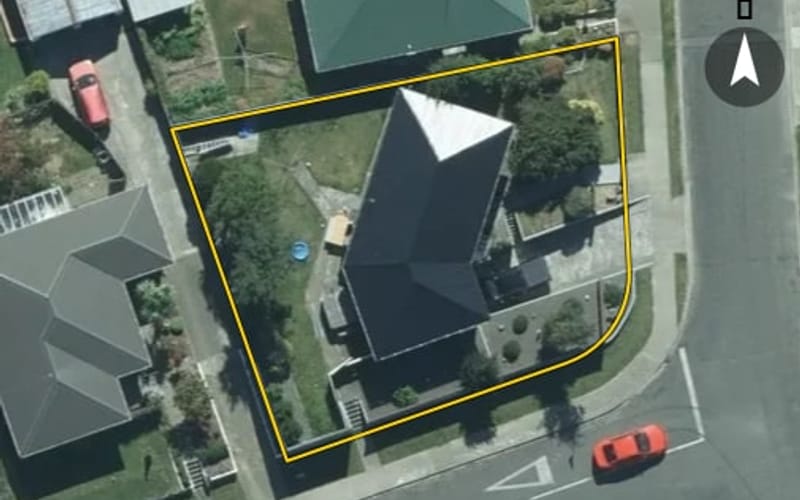86 Conway Crescent