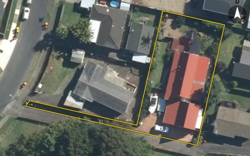 8 Glennandrew Drive