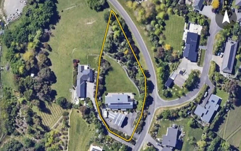 54 Fairbourne Drive
