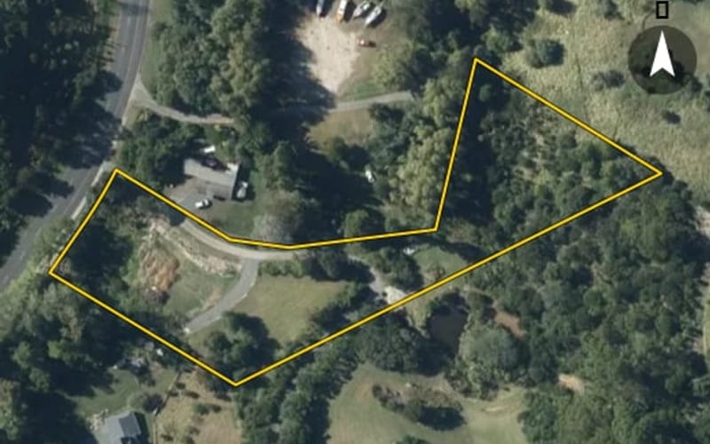 10 Brick Bay Drive