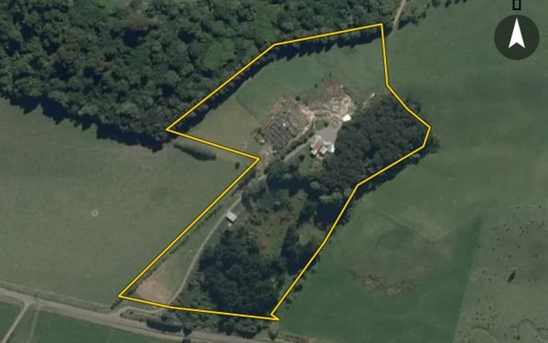 43 Warrens Road