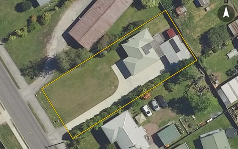 27 Steeles Lane