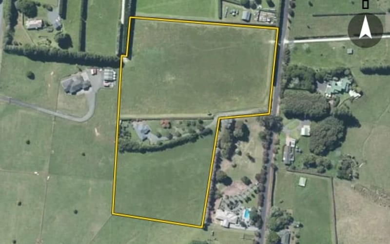 34 Whitecliffs Drive
