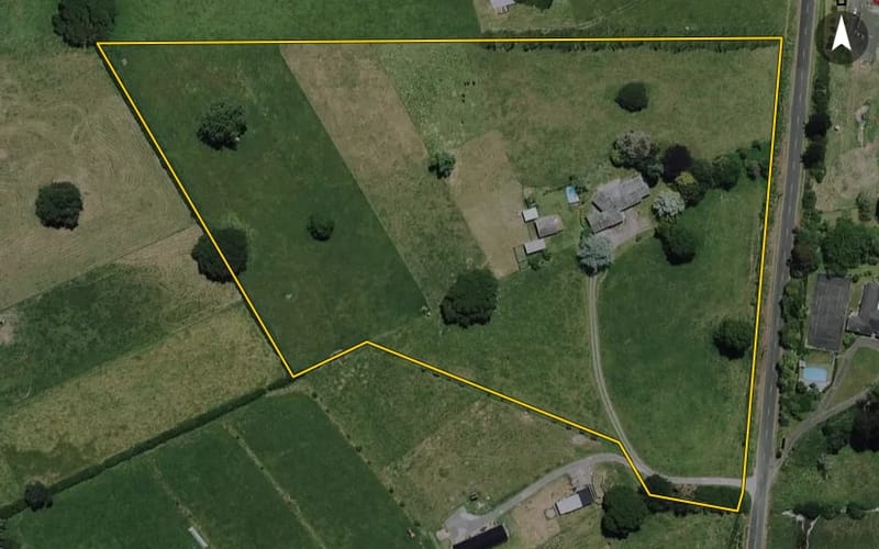 11 Narrows Road