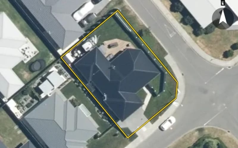 10 McKay Close
