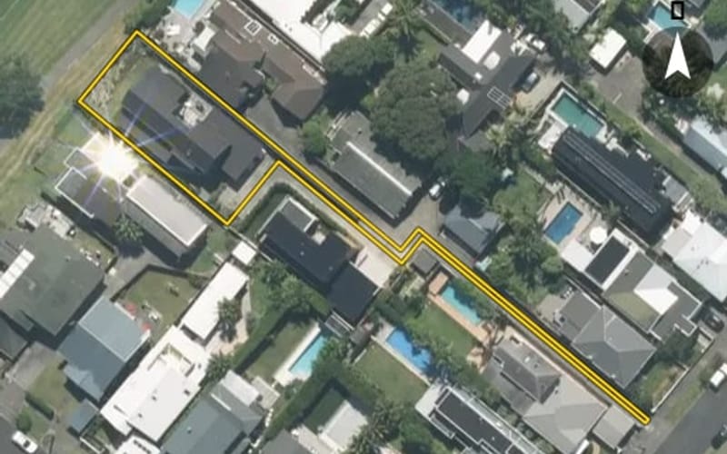 24 Edgars Road