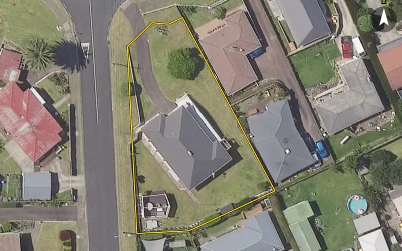 2 Miranda Street