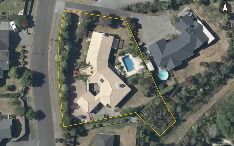 135 Kent Terrace