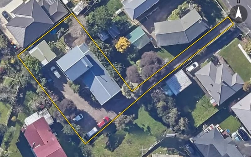 62 Ellis Avenue