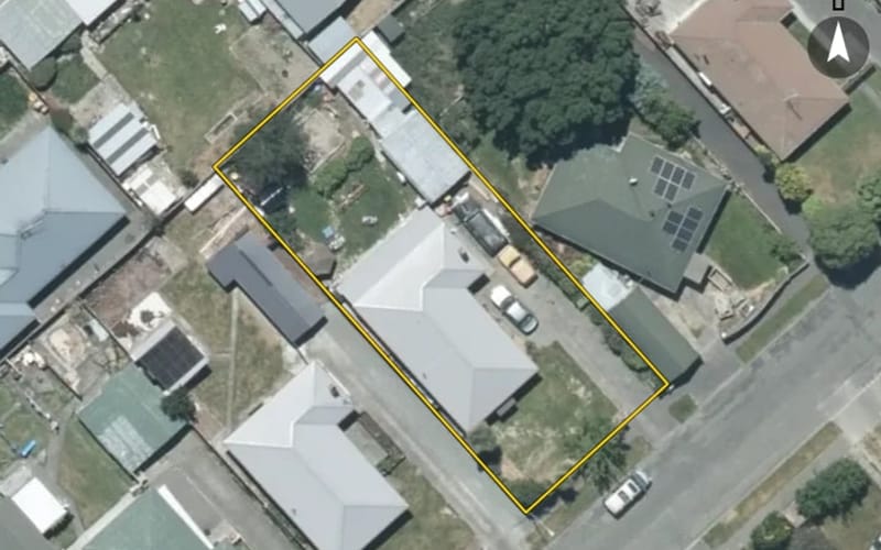 21 Davis Crescent