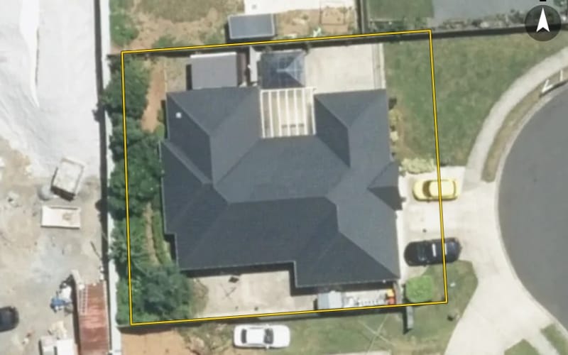 17 Dumas Place