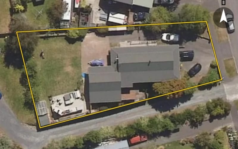 2 Hogan Place