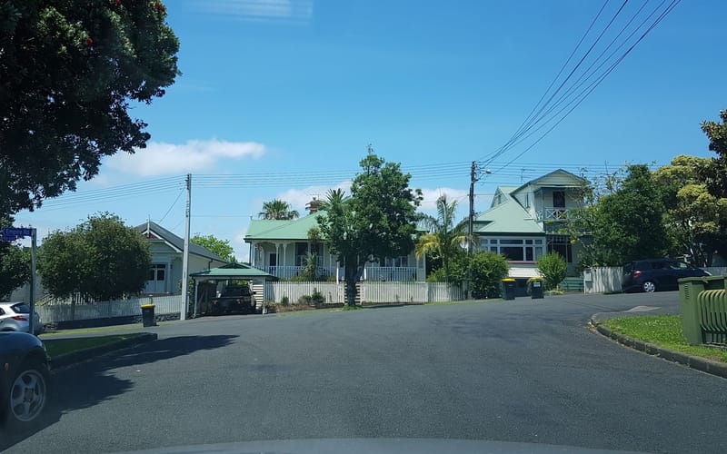 2 Allenby Avenue