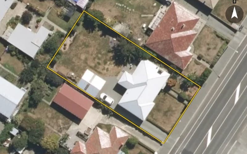 488 Thames Highway