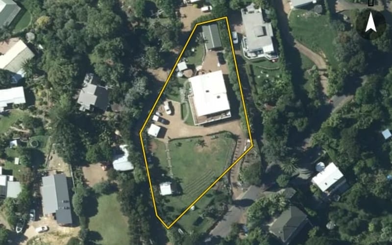 8 Giles Road